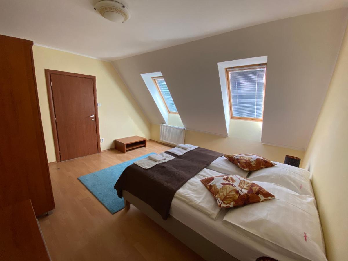 Penzion Le Monde Hotell Bardejov Eksteriør bilde